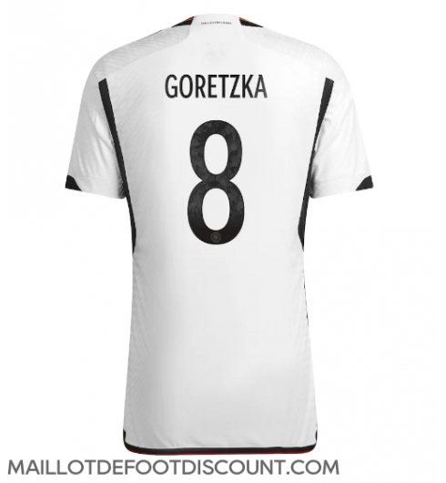 Maillot de football Réplique Allemagne Leon Goretzka #8 Domicile Mondial 2022 Manche Courte