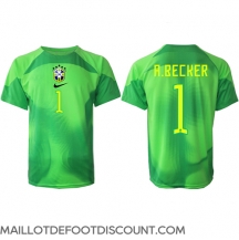 Maillot de football Réplique Brésil Alisson Becker #1 Gardien de but Extérieur Mondial 2022 Manche Courte