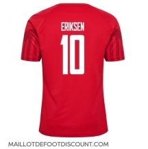 Maillot de football Réplique Danemark Christian Eriksen #10 Domicile Mondial 2022 Manche Courte