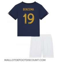 Maillot de football Réplique France Karim Benzema #19 Domicile Enfant Mondial 2022 Manche Courte (+ Pantalon court)
