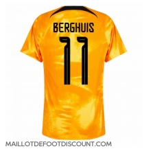 Maillot de football Réplique Pays-Bas Steven Berghuis #11 Domicile Mondial 2022 Manche Courte