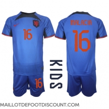 Maillot de football Réplique Pays-Bas Tyrell Malacia #16 Extérieur Enfant Mondial 2022 Manche Courte (+ Pantalon court)