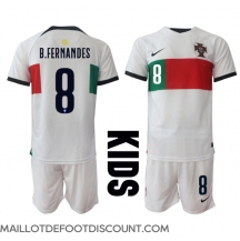 Maillot de football Réplique le Portugal Bruno Fernandes #8 Extérieur Enfant Mondial 2022 Manche Courte (+ Pantalon court)