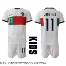 Maillot de football Réplique le Portugal Joao Felix #11 Extérieur Enfant Mondial 2022 Manche Courte (+ Pantalon court)