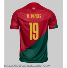 Maillot de football Réplique le Portugal Nuno Mendes #19 Domicile Mondial 2022 Manche Courte