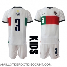 Maillot de football Réplique le Portugal Pepe #3 Extérieur Enfant Mondial 2022 Manche Courte (+ Pantalon court)