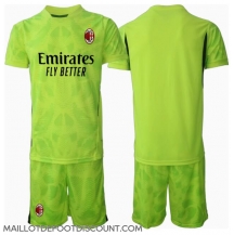 Maillot de football Réplique AC Milan Gardien de but Troisième Enfant 2024-25 Manche Courte (+ Pantalon court)