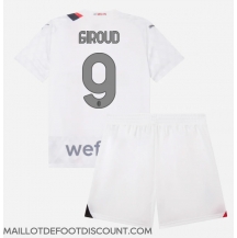 Maillot de football Réplique AC Milan Olivier Giroud #9 Extérieur Enfant 2023-24 Manche Courte (+ Pantalon court)