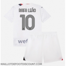 Maillot de football Réplique AC Milan Rafael Leao #10 Extérieur Enfant 2023-24 Manche Courte (+ Pantalon court)