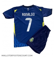Maillot de football Réplique Al-Nassr Cristiano Ronaldo #7 Extérieur Enfant 2024-25 Manche Courte (+ Pantalon court)