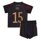 Maillot de football Réplique Allemagne Niklas Sule #15 Extérieur Enfant Mondial 2022 Manche Courte (+ Pantalon court)