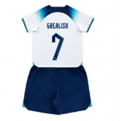 Maillot de football Réplique Angleterre Jack Grealish #7 Domicile Enfant Mondial 2022 Manche Courte (+ Pantalon court)
