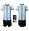 Maillot de football Réplique Argentine Domicile Enfant Mondial 2022 Manche Courte (+ Pantalon court)