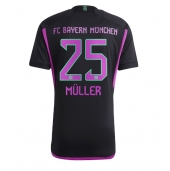 Maillot de football Réplique Bayern Munich Thomas Muller #25 Extérieur 2023-24 Manche Courte