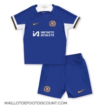 Maillot de football Réplique Chelsea Domicile Enfant 2023-24 Manche Courte (+ Pantalon court)