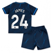 Maillot de football Réplique Chelsea Reece James #24 Extérieur Enfant 2023-24 Manche Courte (+ Pantalon court)