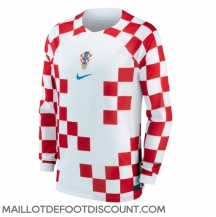 Maillot de football Réplique Croatie Domicile Mondial 2022 Manche Longue