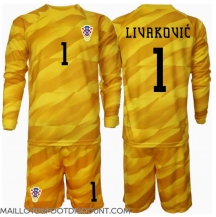 Maillot de football Réplique Croatie Dominik Livakovic #1 Gardien de but Domicile Enfant Europe 2024 Manche Longue (+ Pantalon court)