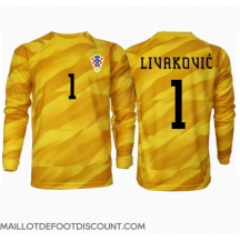 Maillot de football Réplique Croatie Dominik Livakovic #1 Gardien de but Domicile Europe 2024 Manche Longue