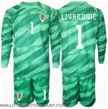 Maillot de football Réplique Croatie Dominik Livakovic #1 Gardien de but Extérieur Enfant Europe 2024 Manche Longue (+ Pantalon court)