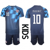 Maillot de football Réplique Croatie Luka Modric #10 Extérieur Enfant Mondial 2022 Manche Courte (+ Pantalon court)