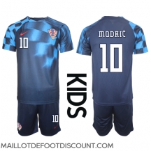 Maillot de football Réplique Croatie Luka Modric #10 Extérieur Enfant Mondial 2022 Manche Courte (+ Pantalon court)