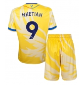 Maillot de football Réplique Crystal Palace Eddie Nketiah #9 Extérieur Enfant 2024-25 Manche Courte (+ Pantalon court)