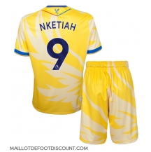 Maillot de football Réplique Crystal Palace Eddie Nketiah #9 Extérieur Enfant 2024-25 Manche Courte (+ Pantalon court)