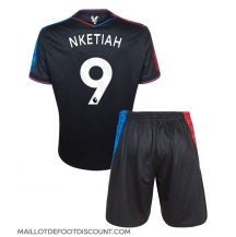 Maillot de football Réplique Crystal Palace Eddie Nketiah #9 Troisième Enfant 2024-25 Manche Courte (+ Pantalon court)