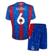 Maillot de football Réplique Crystal Palace Marc Guehi #6 Domicile Enfant 2024-25 Manche Courte (+ Pantalon court)