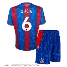 Maillot de football Réplique Crystal Palace Marc Guehi #6 Domicile Enfant 2024-25 Manche Courte (+ Pantalon court)