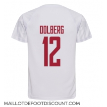 Maillot de football Réplique Danemark Kasper Dolberg #12 Extérieur Mondial 2022 Manche Courte
