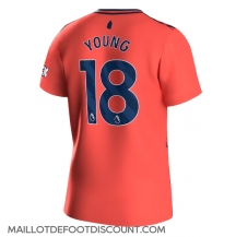 Maillot de football Réplique Everton Ashley Young #18 Extérieur 2023-24 Manche Courte