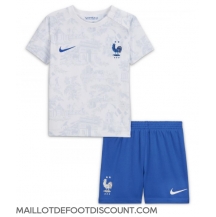 Maillot de football Réplique France Extérieur Enfant Mondial 2022 Manche Courte (+ Pantalon court)