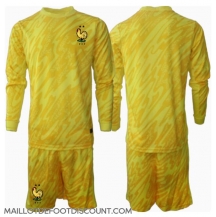 Maillot de football Réplique France Gardien de but Domicile Enfant Europe 2024 Manche Longue (+ Pantalon court)