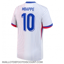 Maillot de football Réplique France Kylian Mbappe #10 Extérieur Europe 2024 Manche Courte