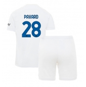 Maillot de football Réplique Inter Milan Benjamin Pavard #28 Extérieur Enfant 2023-24 Manche Courte (+ Pantalon court)