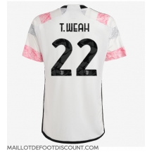 Maillot de football Réplique Juventus Timothy Weah #22 Extérieur 2023-24 Manche Courte
