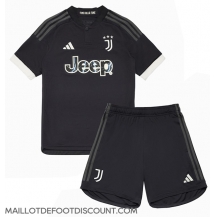 Maillot de football Réplique Juventus Troisième Enfant 2023-24 Manche Courte (+ Pantalon court)