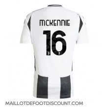Maillot de football Réplique Juventus Weston McKennie #16 Domicile 2024-25 Manche Courte
