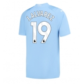 Maillot de football Réplique Manchester City Julian Alvarez #19 Domicile 2023-24 Manche Courte