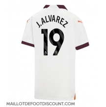 Maillot de football Réplique Manchester City Julian Alvarez #19 Extérieur 2023-24 Manche Courte