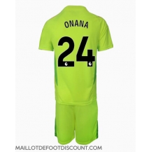 Maillot de football Réplique Manchester United Andre Onana #24 Gardien de but Extérieur Enfant 2024-25 Manche Courte (+ Pantalon court)