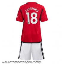 Maillot de football Réplique Manchester United Casemiro #18 Domicile Enfant 2023-24 Manche Courte (+ Pantalon court)