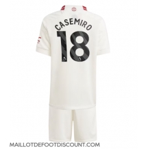 Maillot de football Réplique Manchester United Casemiro #18 Troisième Enfant 2023-24 Manche Courte (+ Pantalon court)