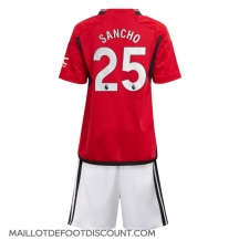 Maillot de football Réplique Manchester United Jadon Sancho #25 Domicile Enfant 2023-24 Manche Courte (+ Pantalon court)