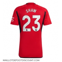 Maillot de football Réplique Manchester United Luke Shaw #23 Domicile 2023-24 Manche Courte