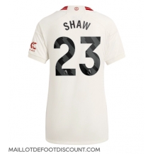 Maillot de football Réplique Manchester United Luke Shaw #23 Troisième Femme 2023-24 Manche Courte