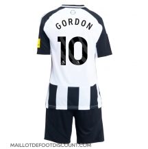 Maillot de football Réplique Newcastle United Anthony Gordon #10 Domicile Enfant 2024-25 Manche Courte (+ Pantalon court)