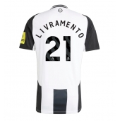 Maillot de football Réplique Newcastle United Tino Livramento #21 Domicile 2024-25 Manche Courte